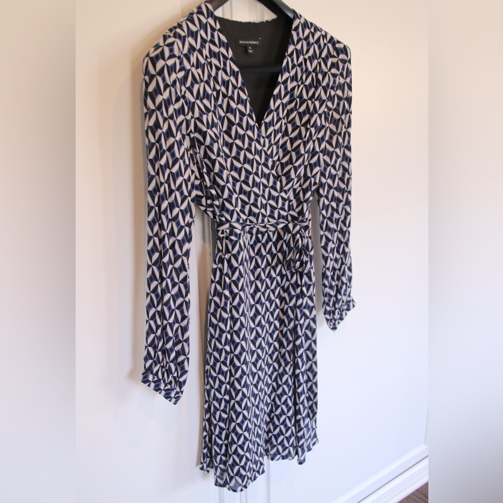 Elegant Banana Republic Faux Wrap, Tie Waist, Draped Flowy Dress